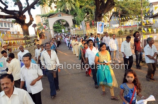 annual Eucharistic procession 6